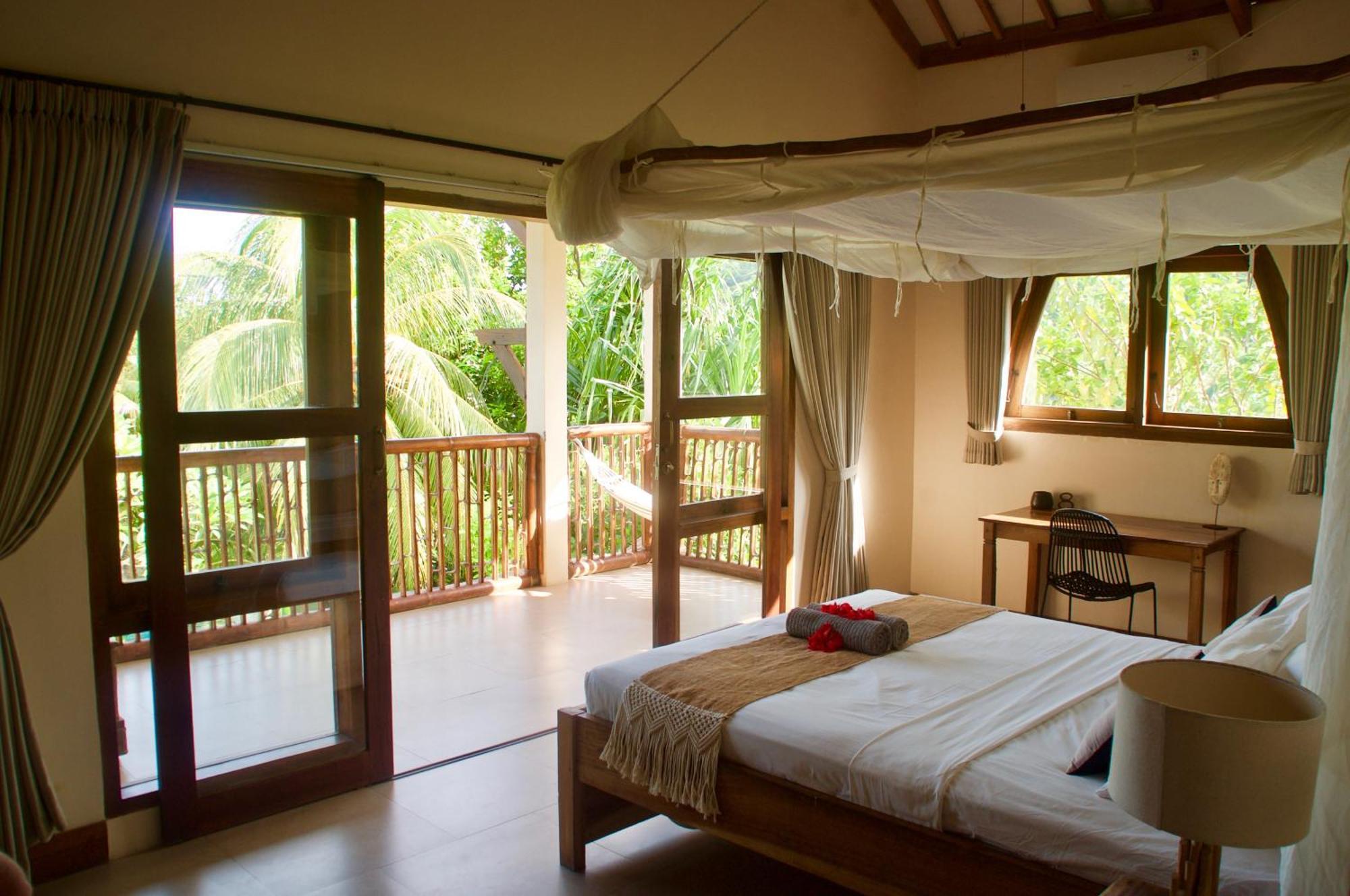 Owa Lodge Areguling Kuta  Luaran gambar
