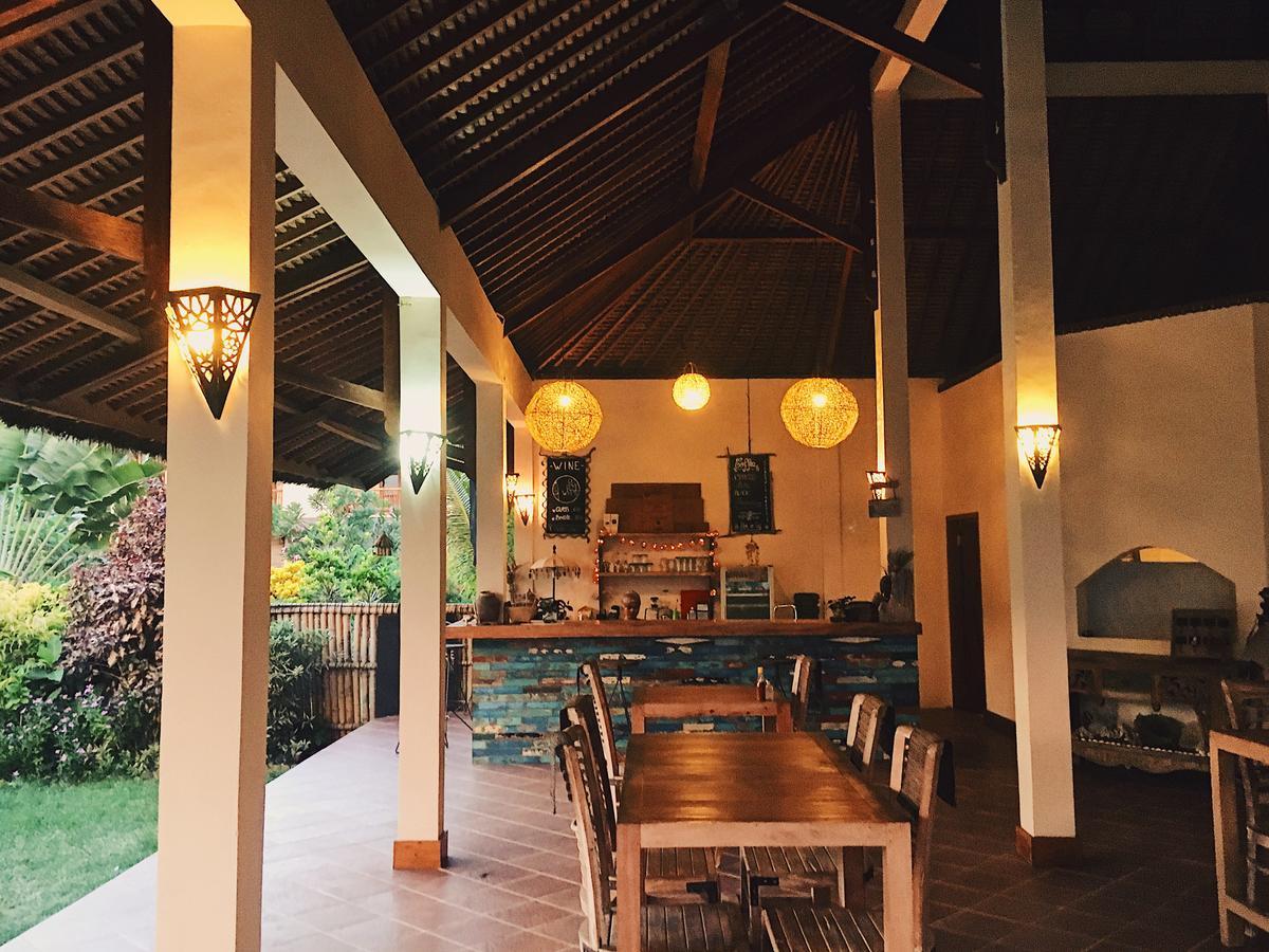 Owa Lodge Areguling Kuta  Luaran gambar